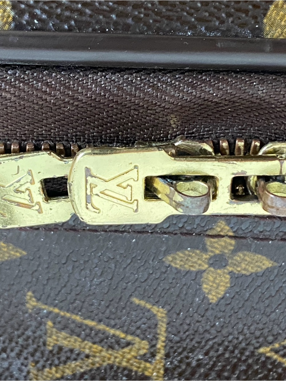 Pegase 45 Louis Vuitton Monogram Rolling Carry-On - OFFERS WELCOME - - Picture 8 of 16